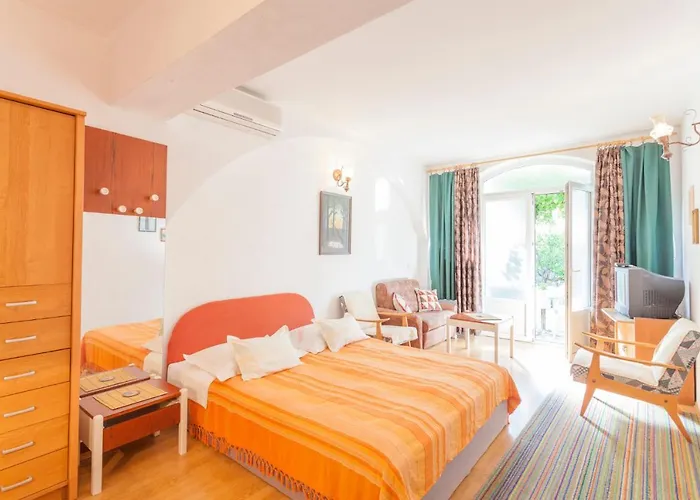 Pensionat Garden & 3*